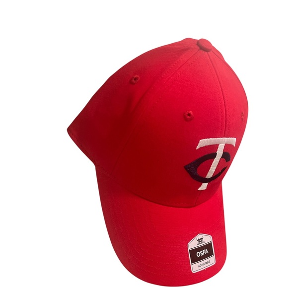 Cap Mens, red and White Hat with TC Logo - Picture 4 of 4